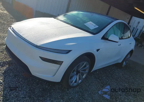 2026 Tesla Model Y Long Range Dual Motor All-Wheel Drive из США, поврежденный, VIN 7SAYGDED3TA477884